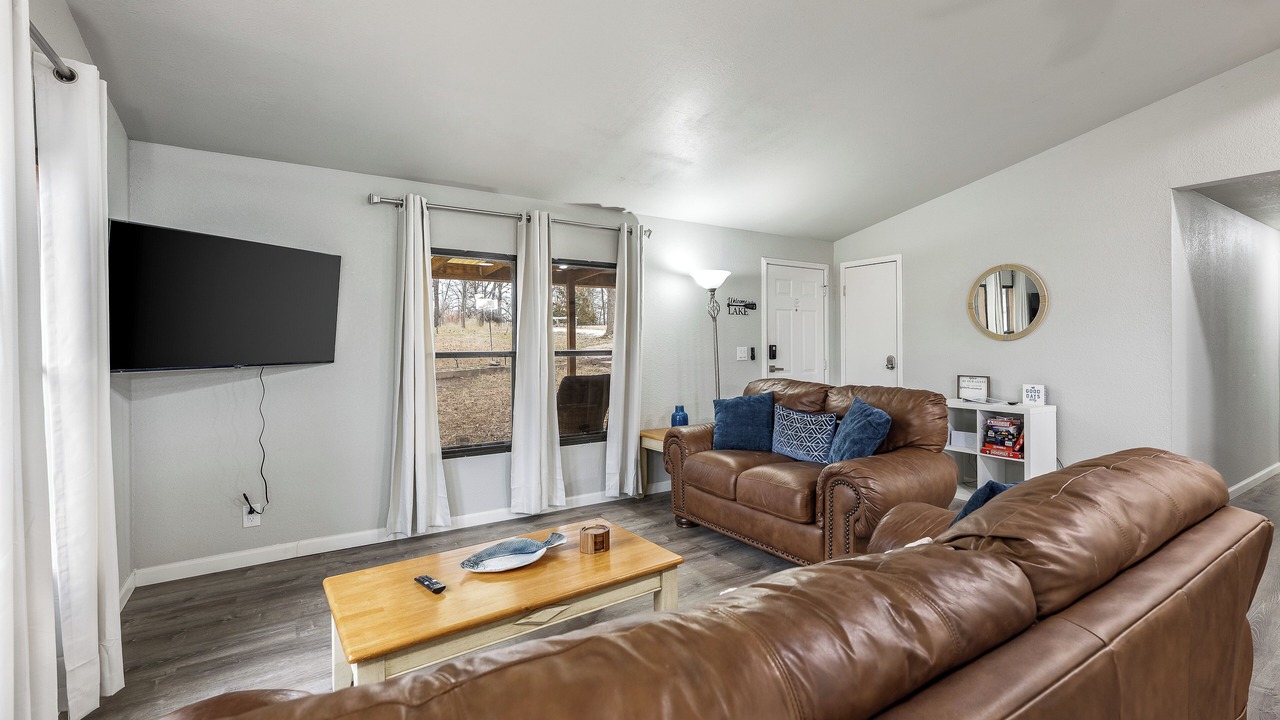 Photo of Livingroom in Rogers