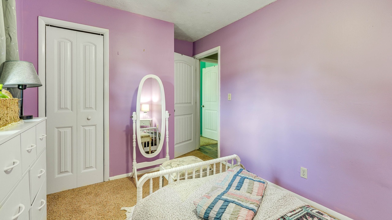Photo of Bedroom in Mohawk