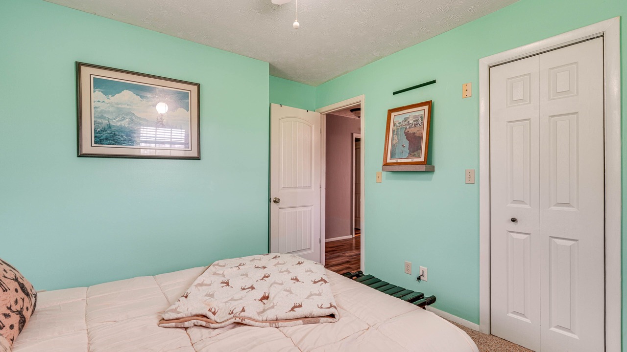 Photo of Bedroom in Mohawk