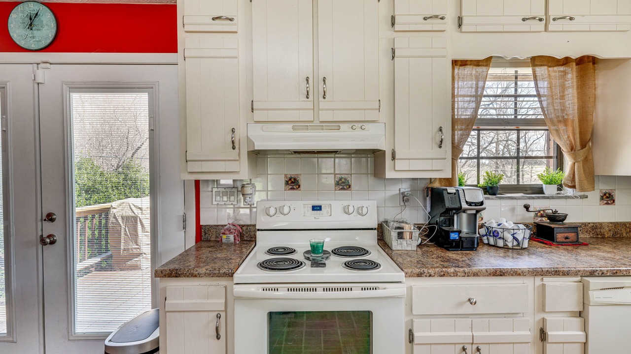Photo of Kitchen in Mohawk