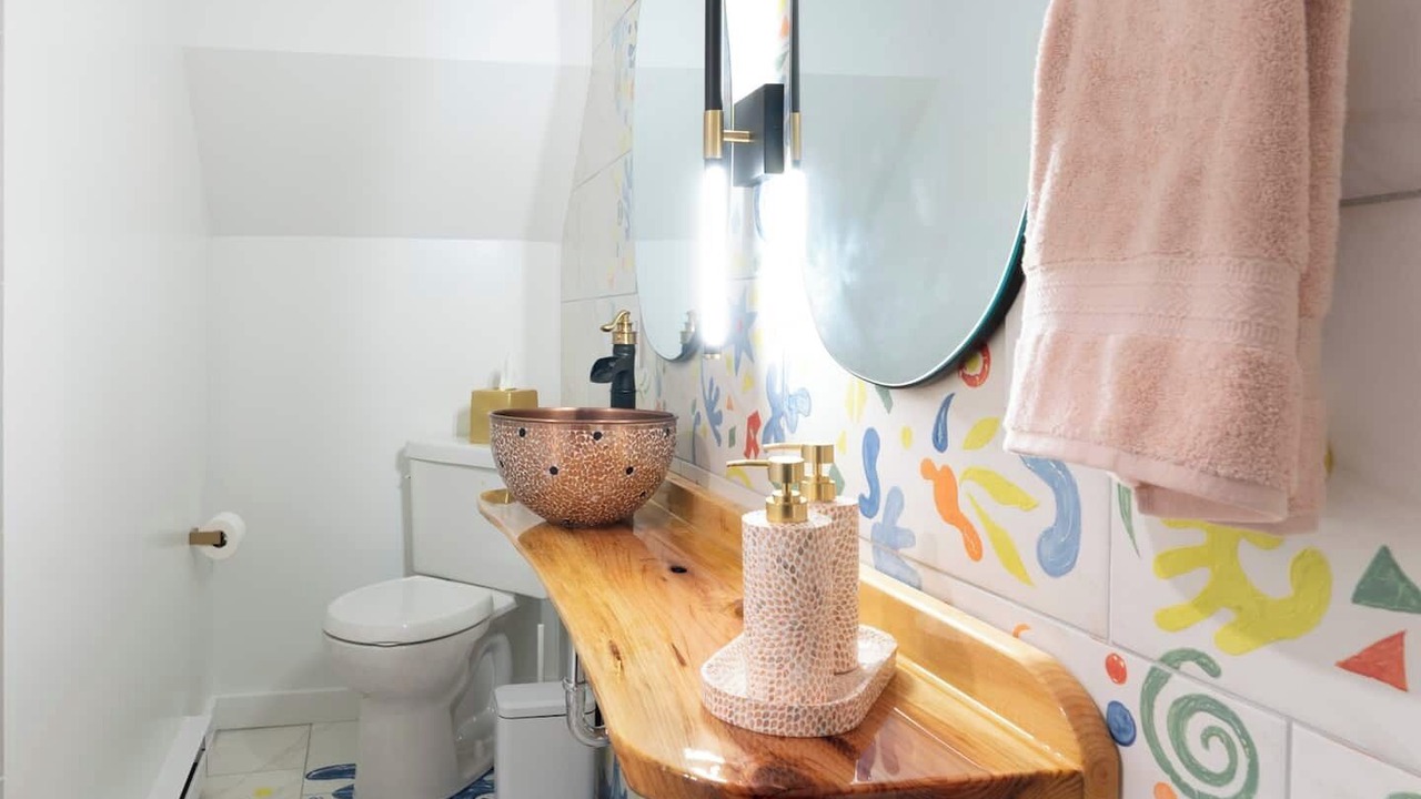 Photo of Bathroom in Town of Lloyd