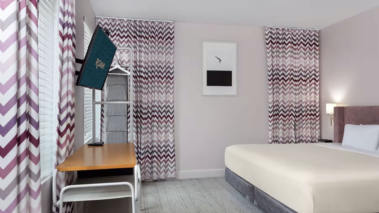 Photo of Bedroom in Flamingo/Lummus