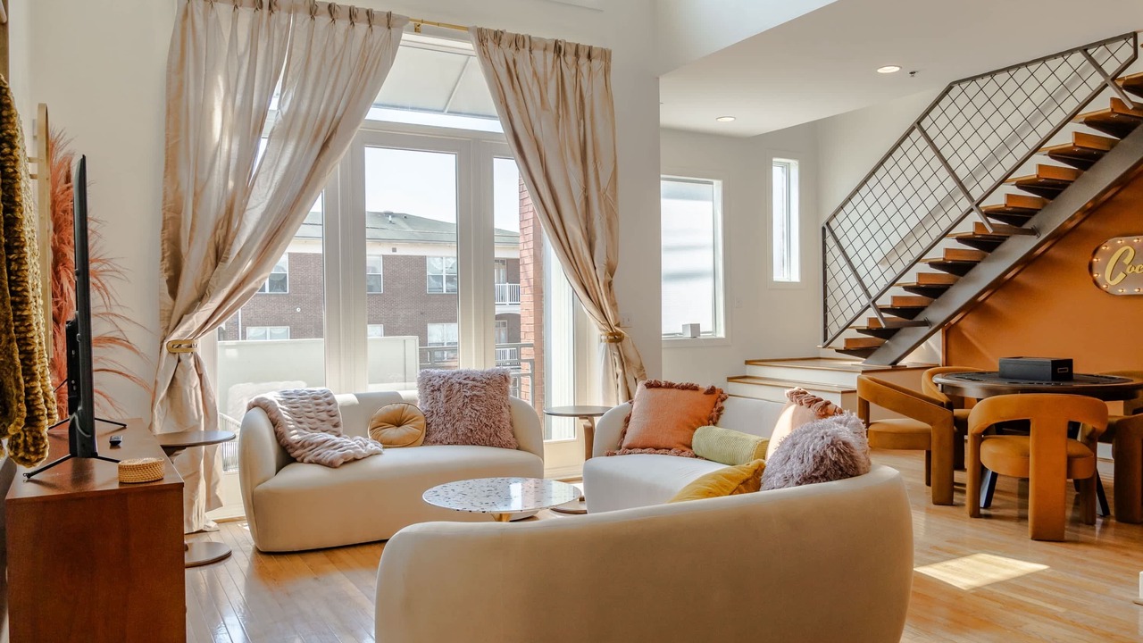 Photo of Patio Balcony in East Market District