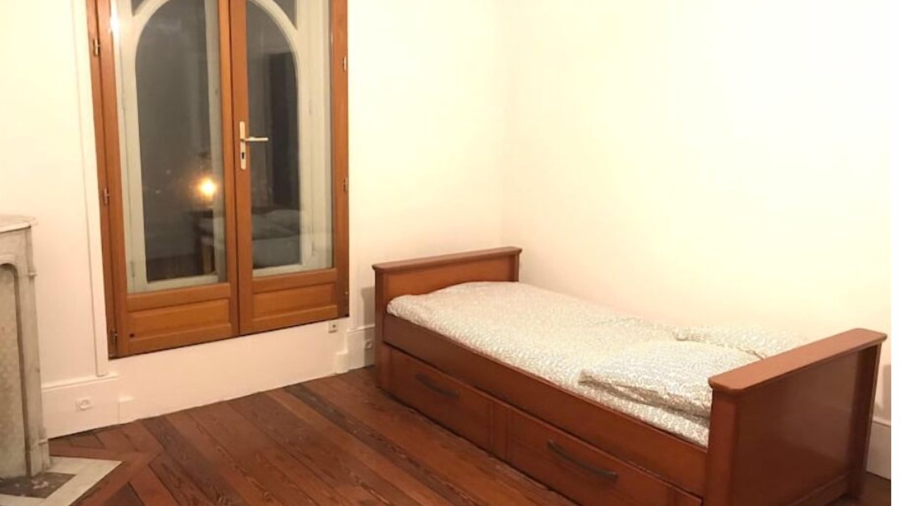 Photo of Bedroom in Poissy