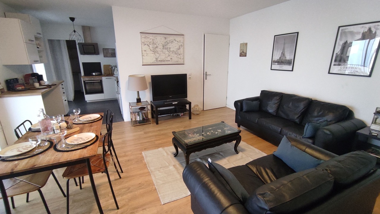 Photo of Livingroom in Gennevilliers