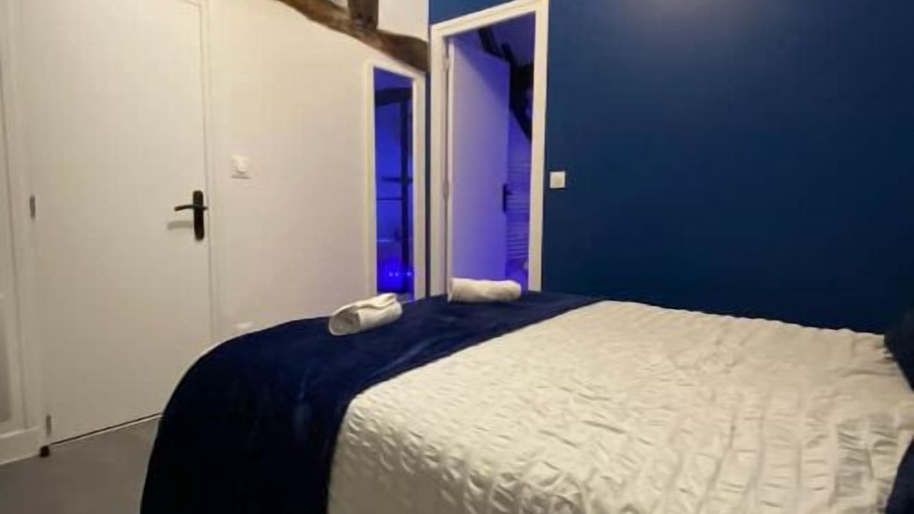 Photo of Bedroom in Cormeilles-en-Parisis