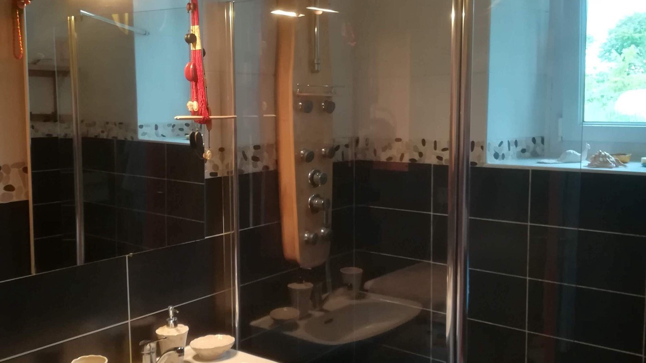 Photo of Bathroom in Treffendel