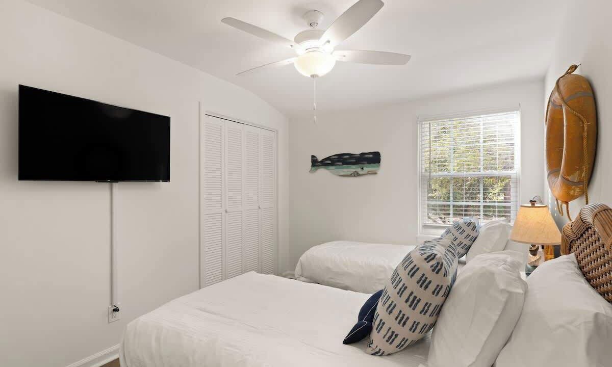 Photo of Bedroom in Jekyll Island