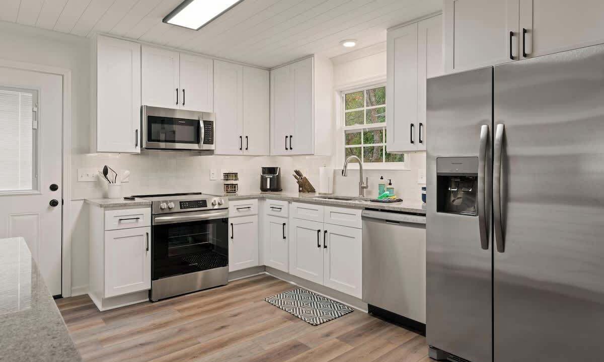 Photo of Kitchen in Jekyll Island