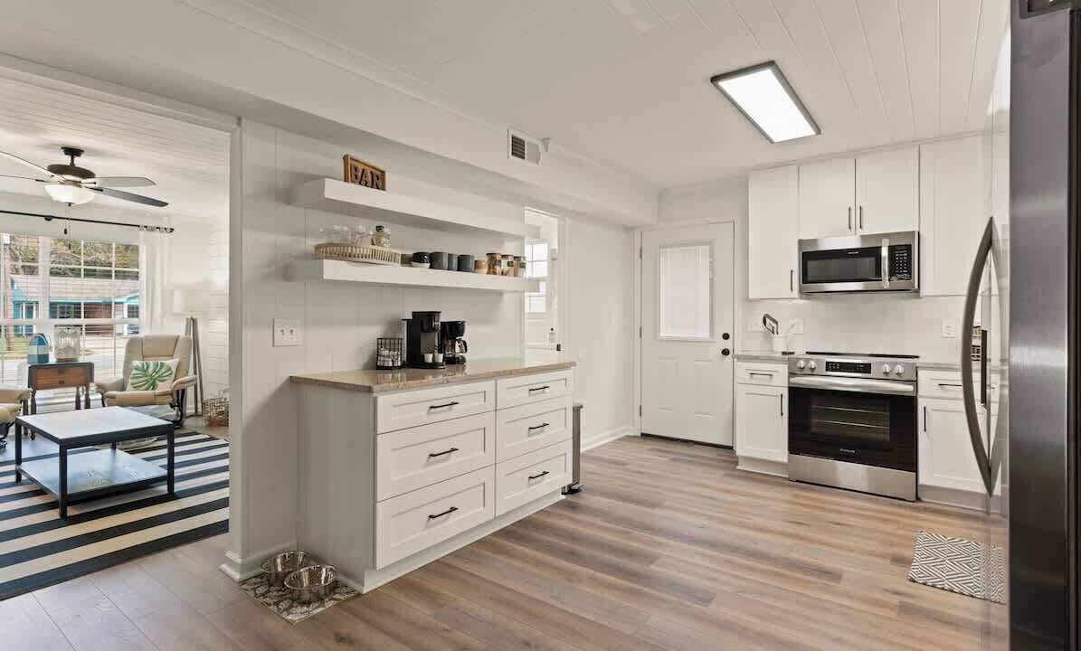 Photo of Kitchen in Jekyll Island