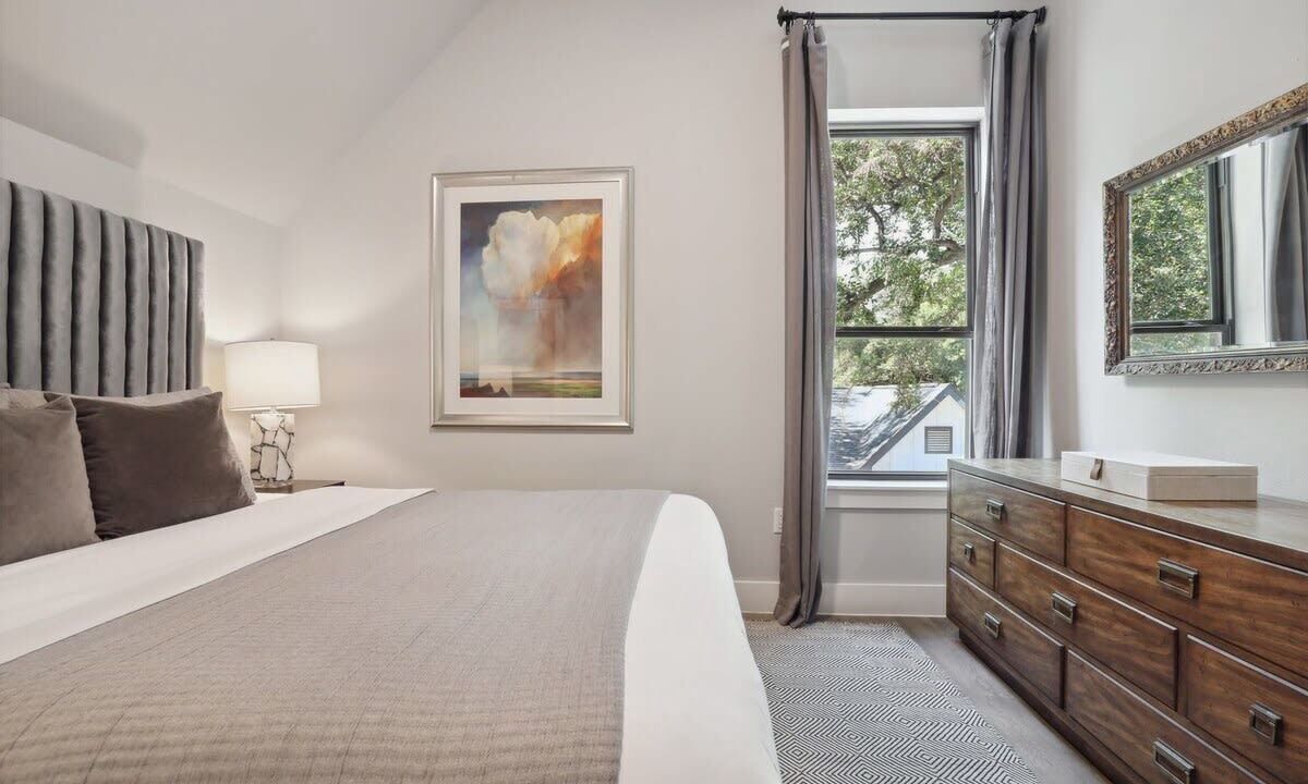Photo of Bedroom in Govalle