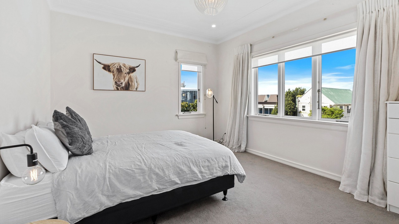 Photo of Others in Thorndon