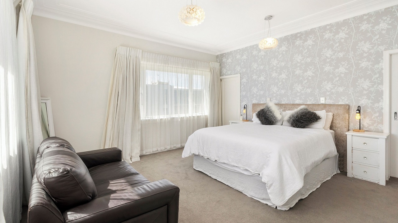 Photo of Others in Thorndon