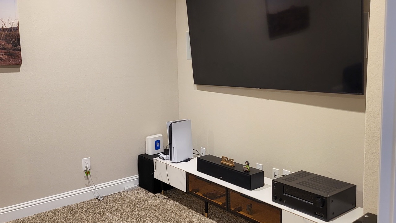 Photo of Bedroom in Midlothian