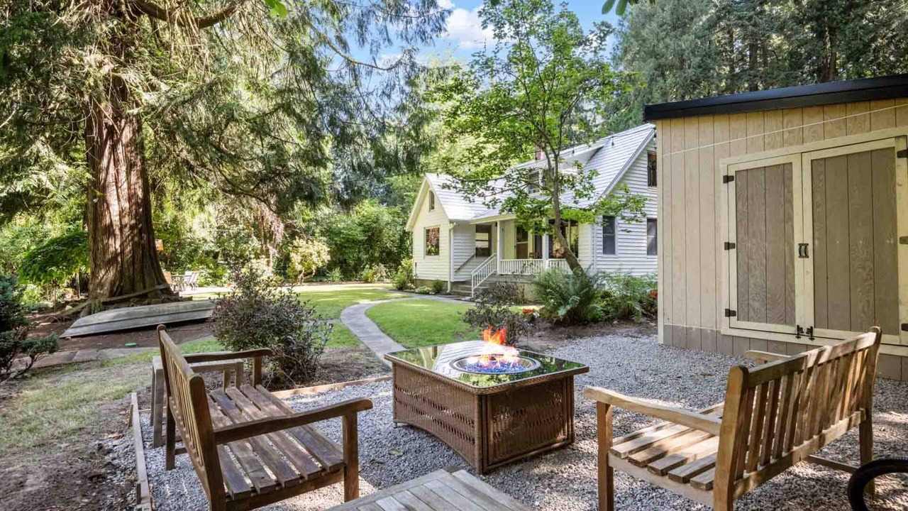 Photo of Patio Balcony in Stafford - Tualatin Valley