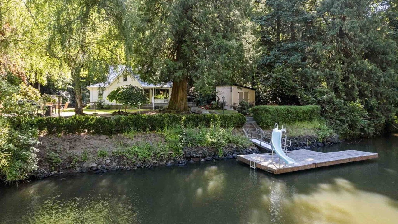 Photo of Others in Stafford - Tualatin Valley