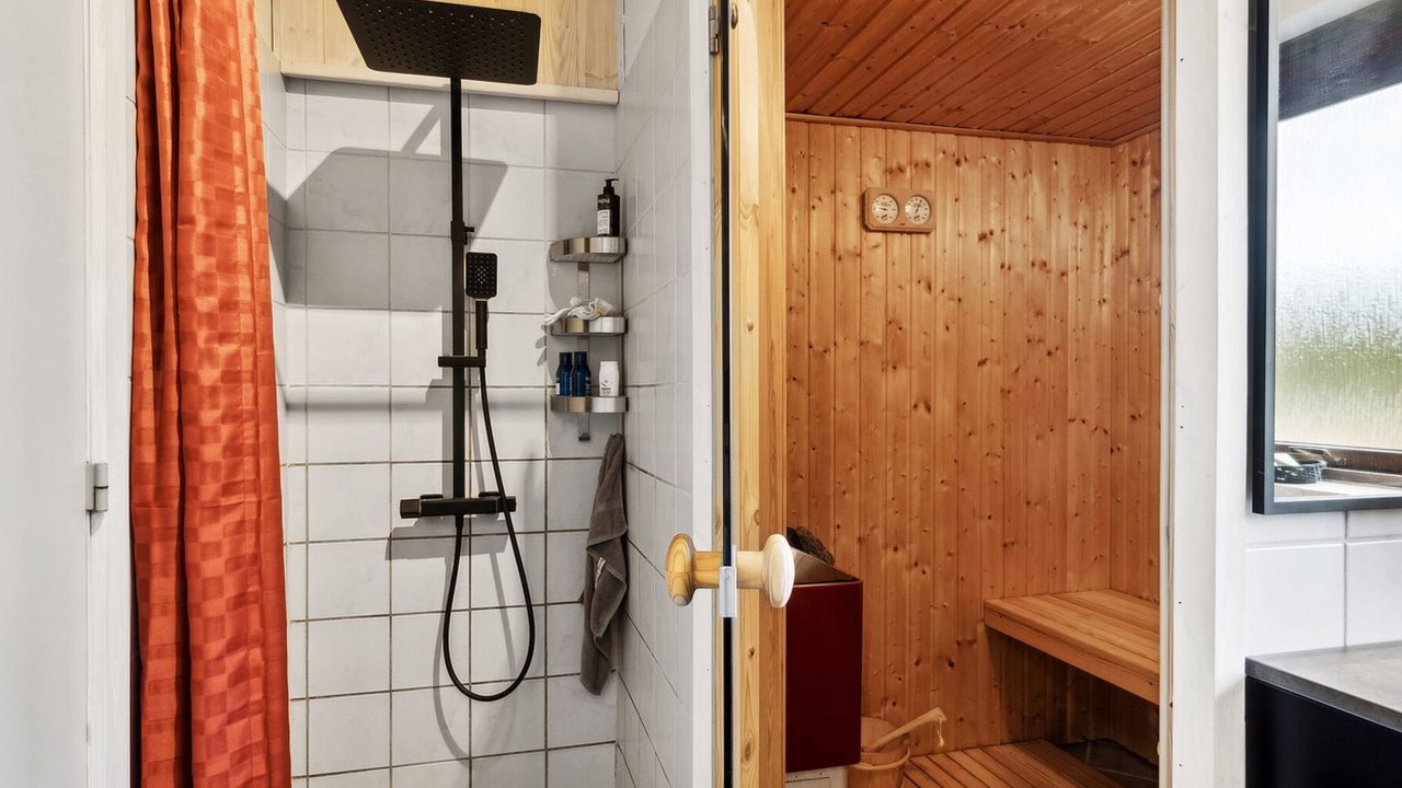 Photo of Bathroom in Aalbaek