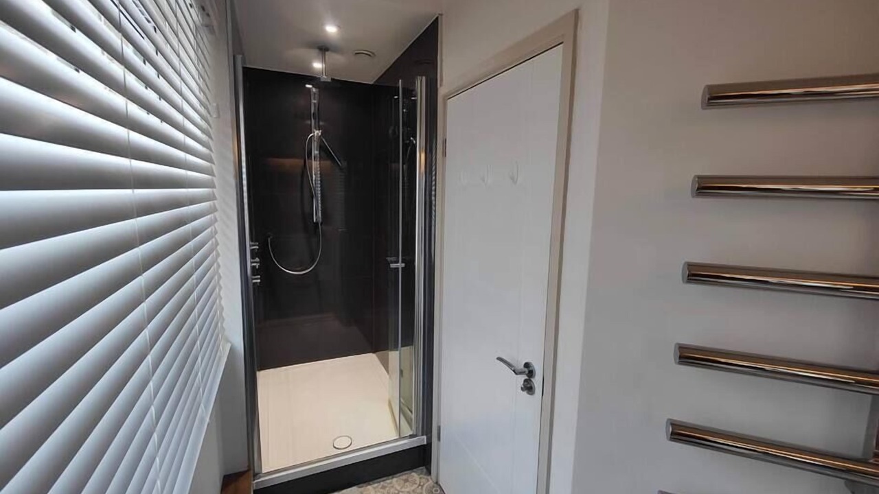 Photo of Bathroom in Chandler's Ford