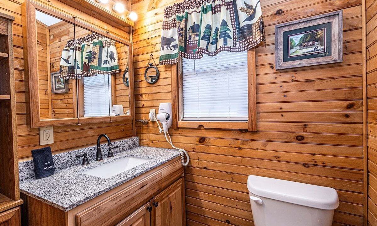 Photo of Bathroom in Cherokee