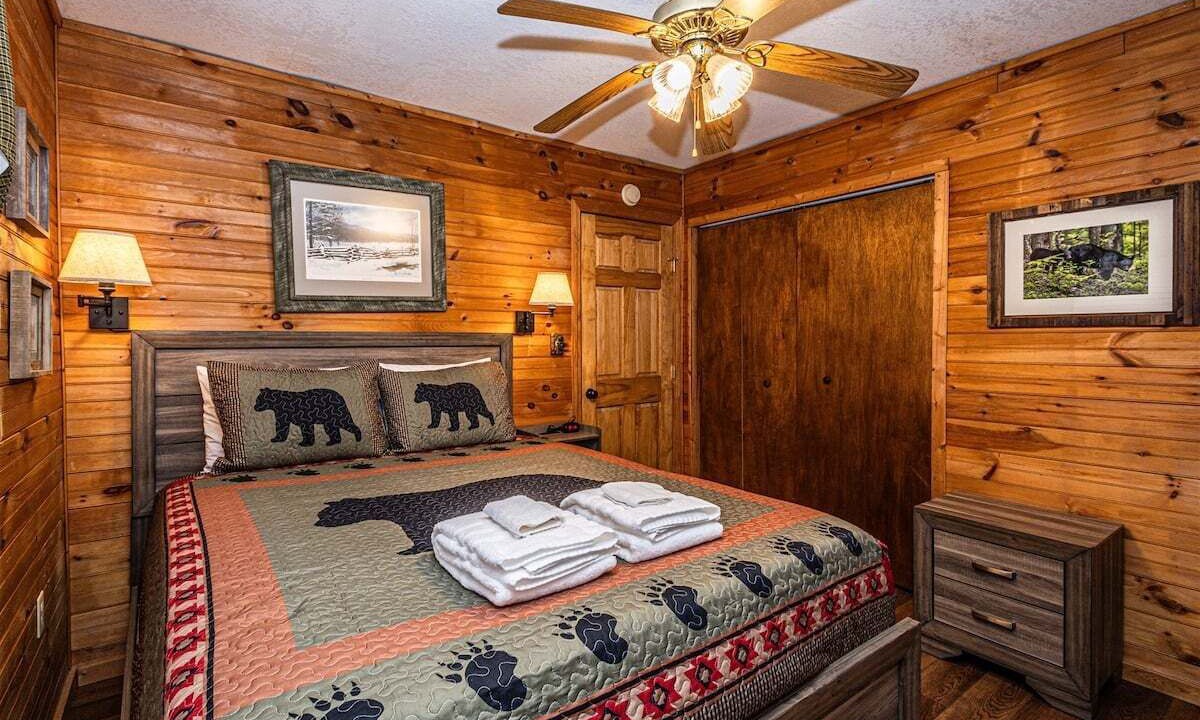 Photo of Bedroom in Cherokee