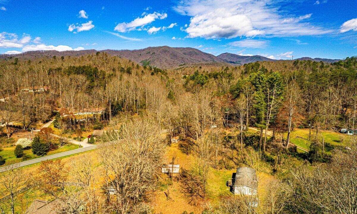 Photo of Outdoor in Cherokee
