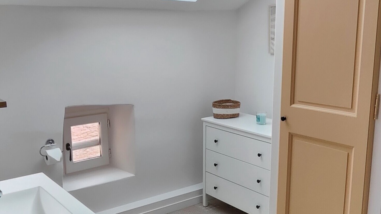 Photo of Bathroom in Pompignan