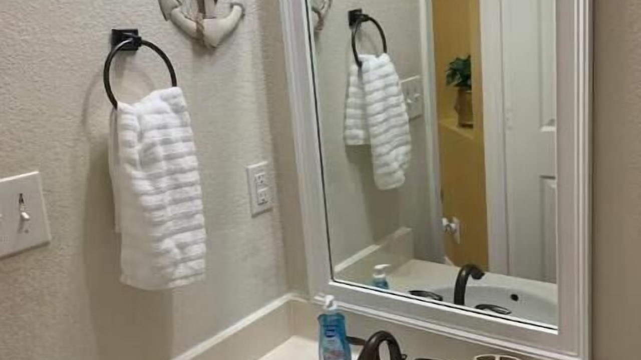 Photo of Bathroom in Gonzales