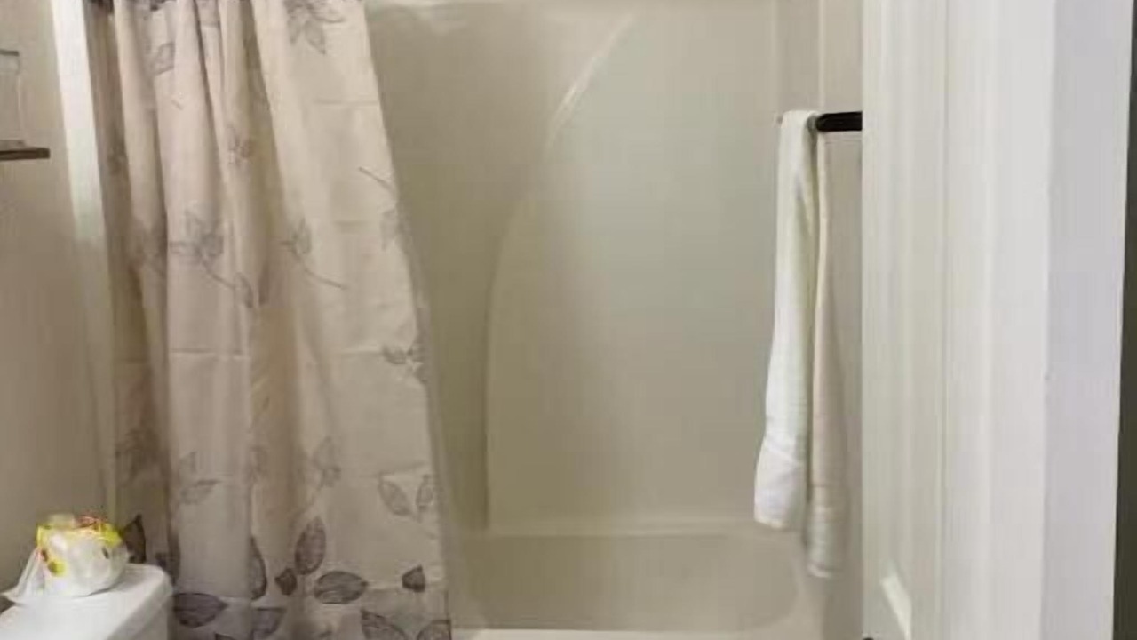 Photo of Bathroom in Gonzales