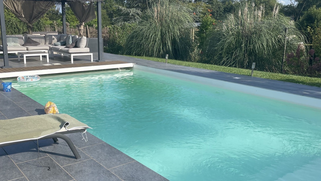 Photo of Outdoor in Brignac-la-Plaine