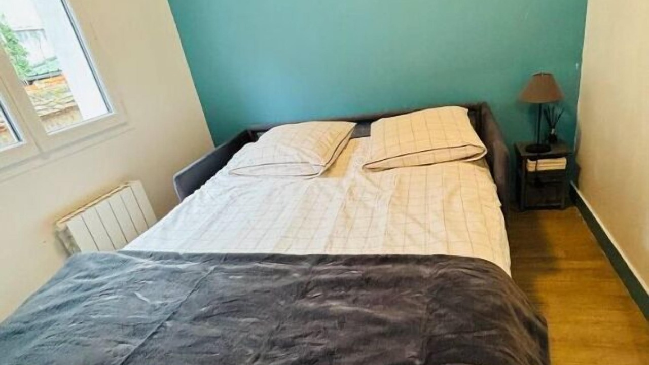 Photo of Bedroom in Nevers