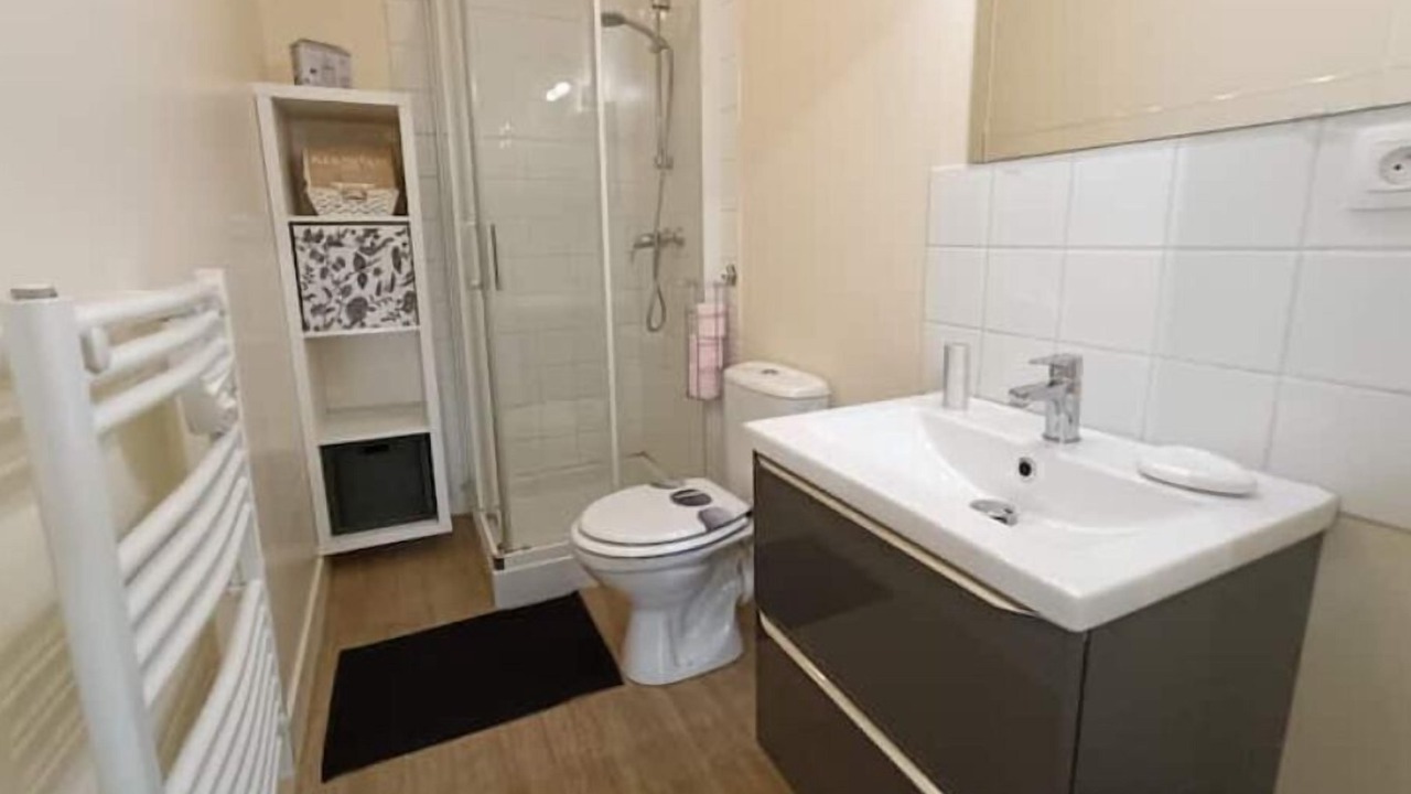 Photo of Bathroom in Nevers