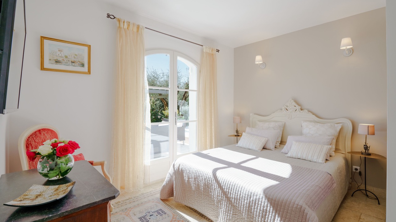 Photo of Bedroom in Tourrettes-sur-Loup