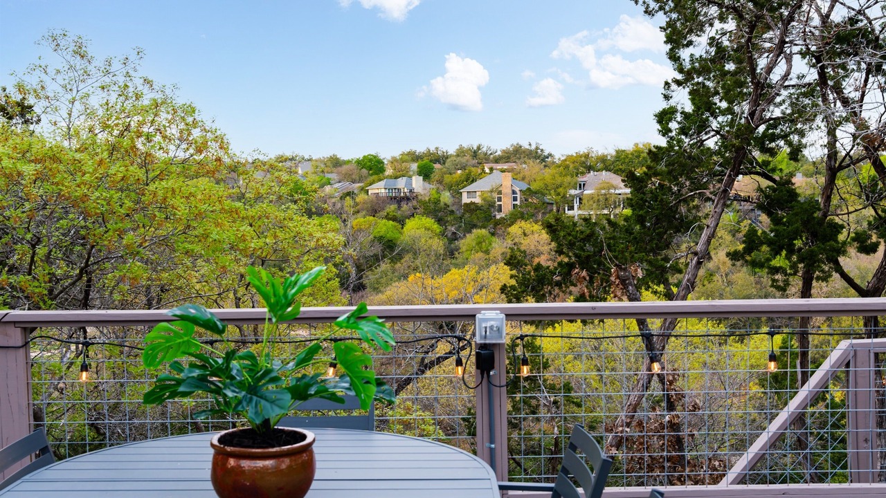 Photo of Patio Balcony in Austin Hills