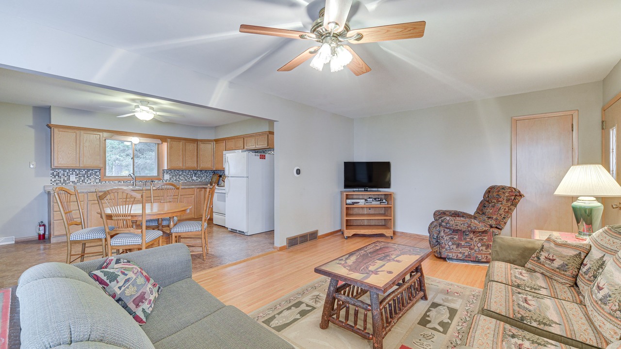 Photo of Bedroom in Holcombe