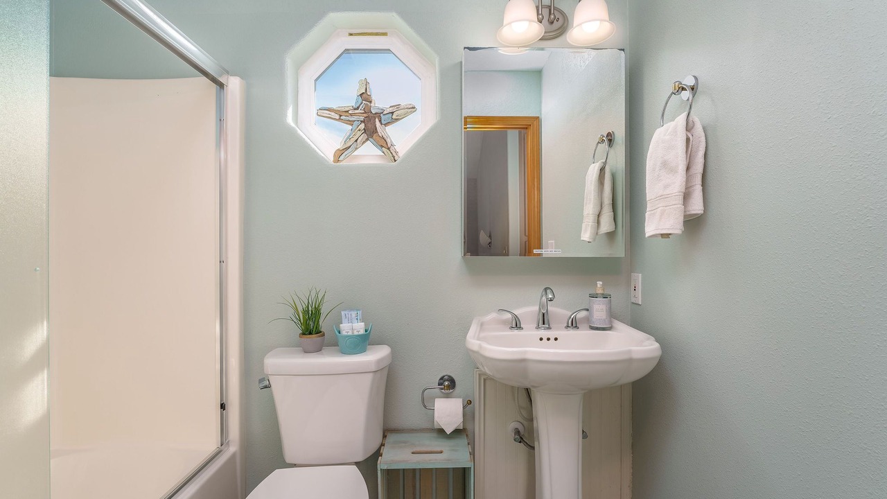 Photo of Bathroom in Oregon Coast