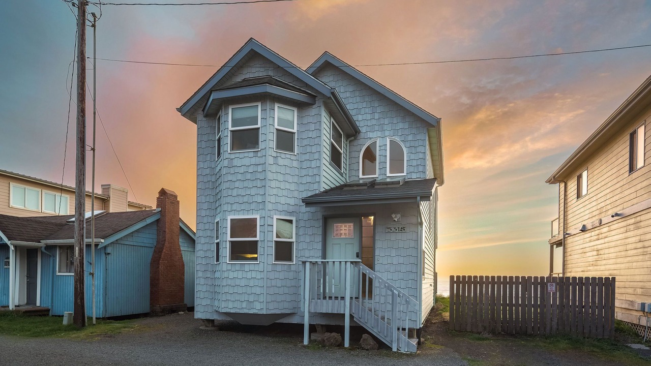 Photo of Others in Oregon Coast