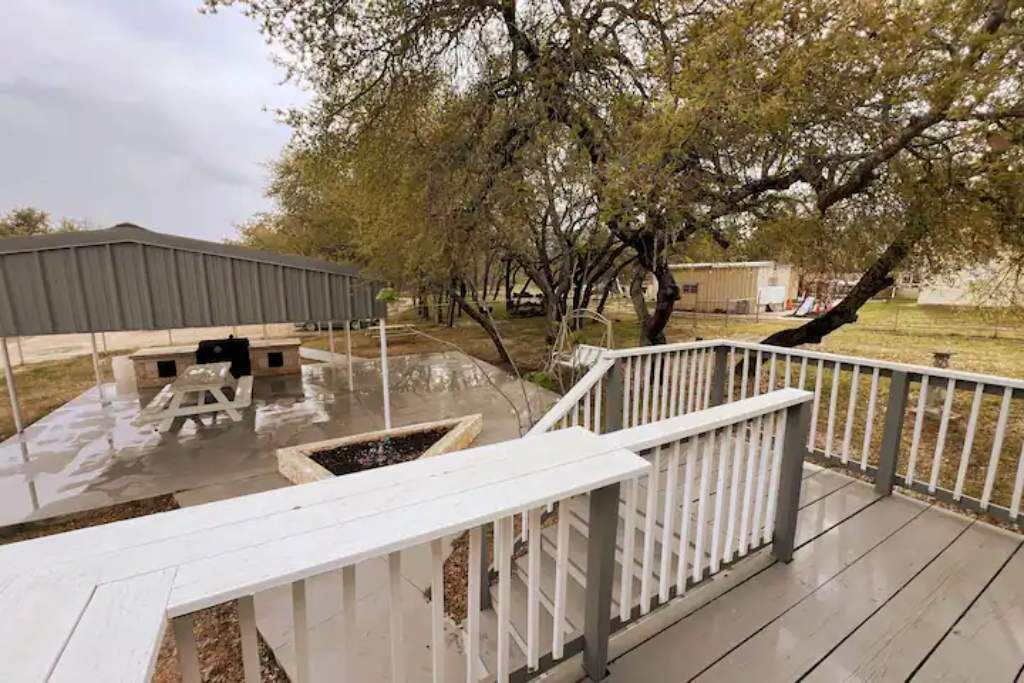 Photo of Patio Balcony in Medina County