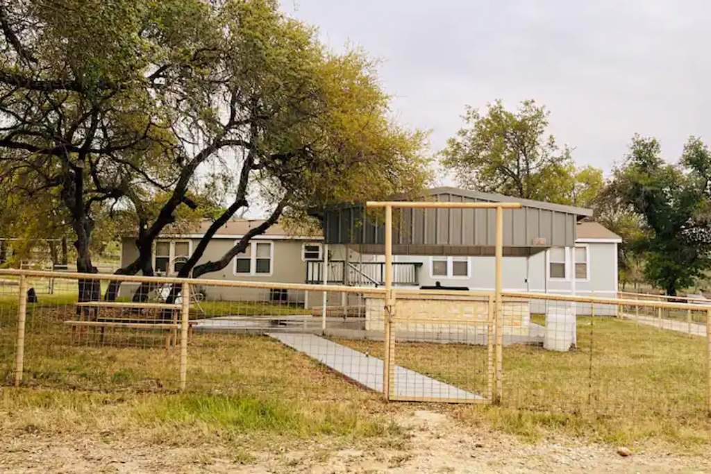 Photo of Outdoor in Medina County
