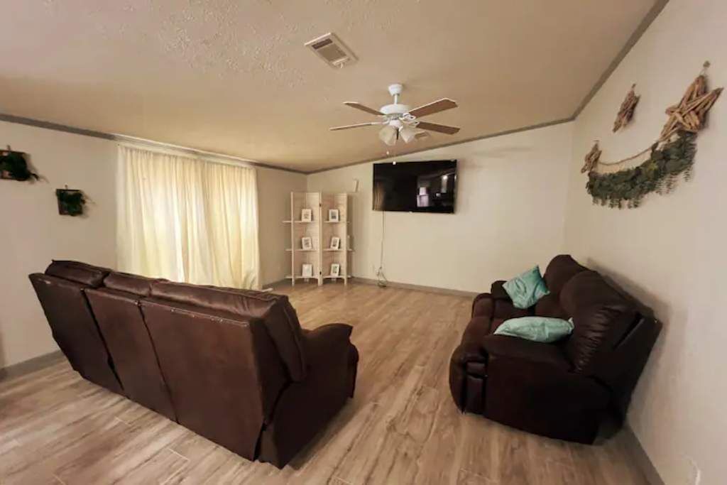 Photo of Livingroom in Medina County