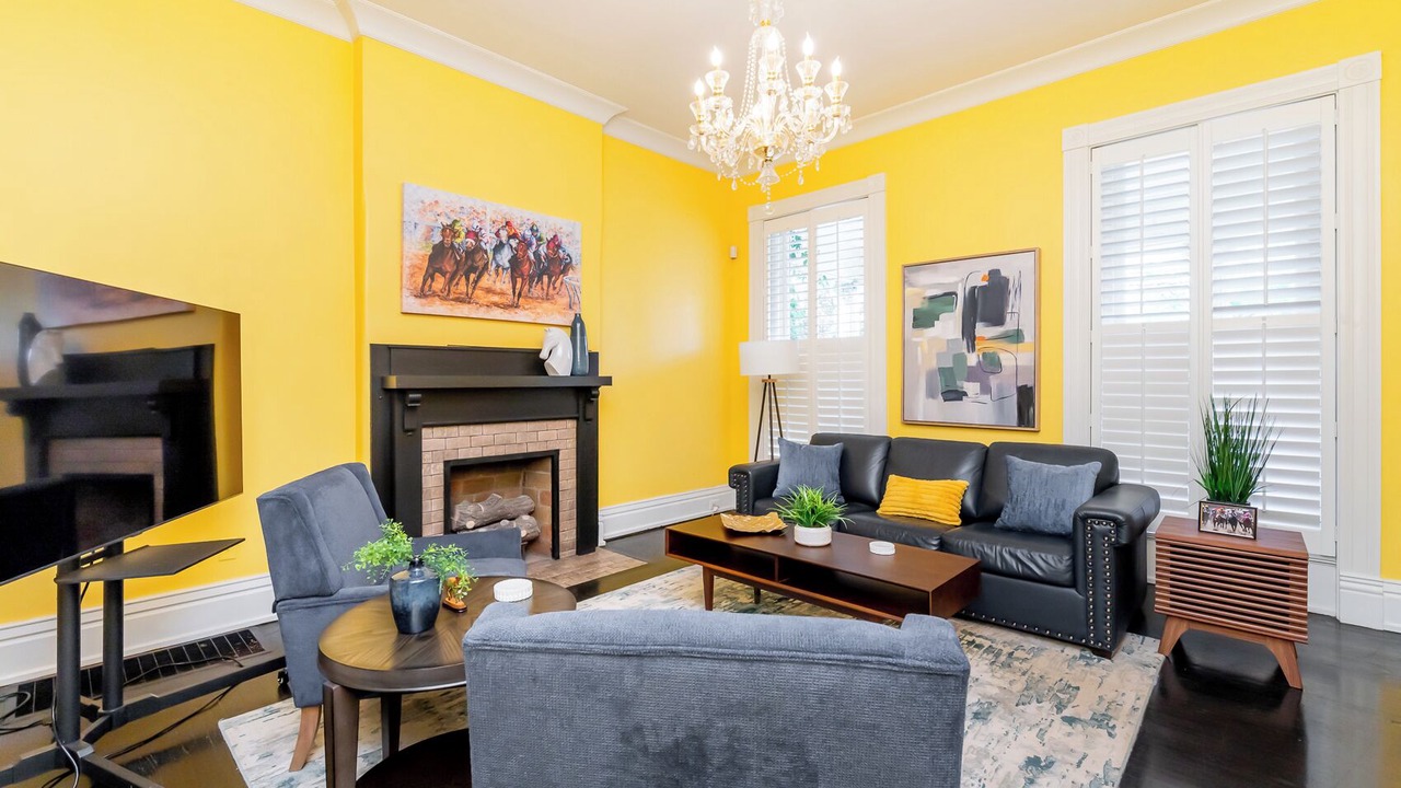 Photo of Bedroom in Cherokee Triangle