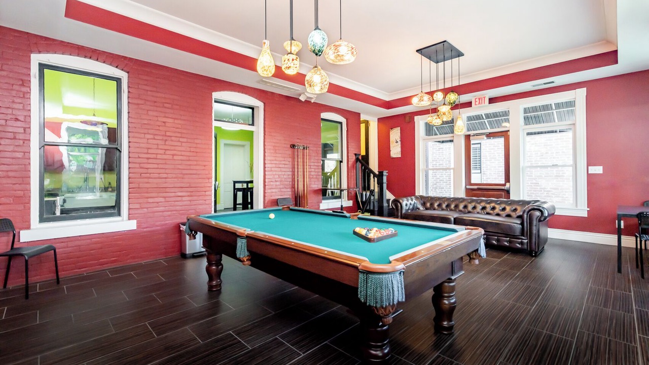 Photo of Bedroom in Cherokee Triangle