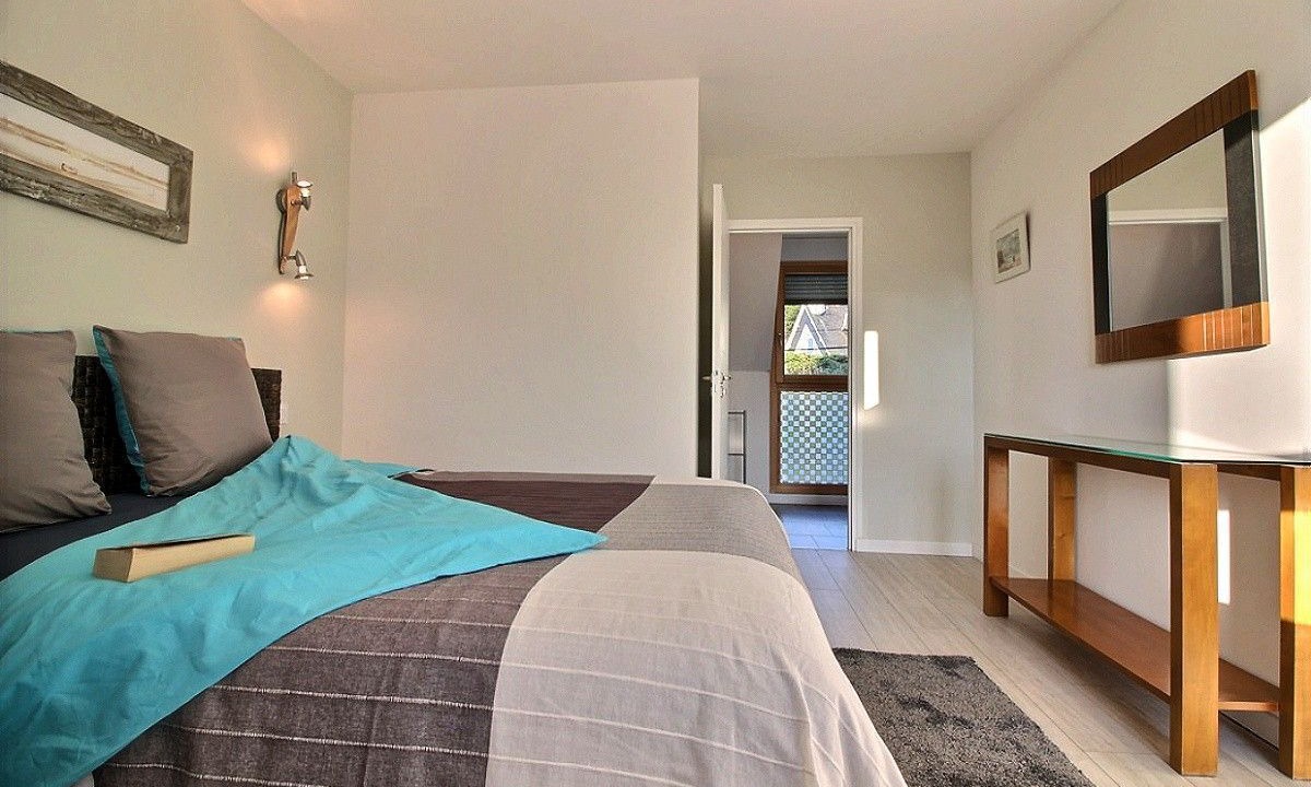 Photo of Bedroom in Plougrescant