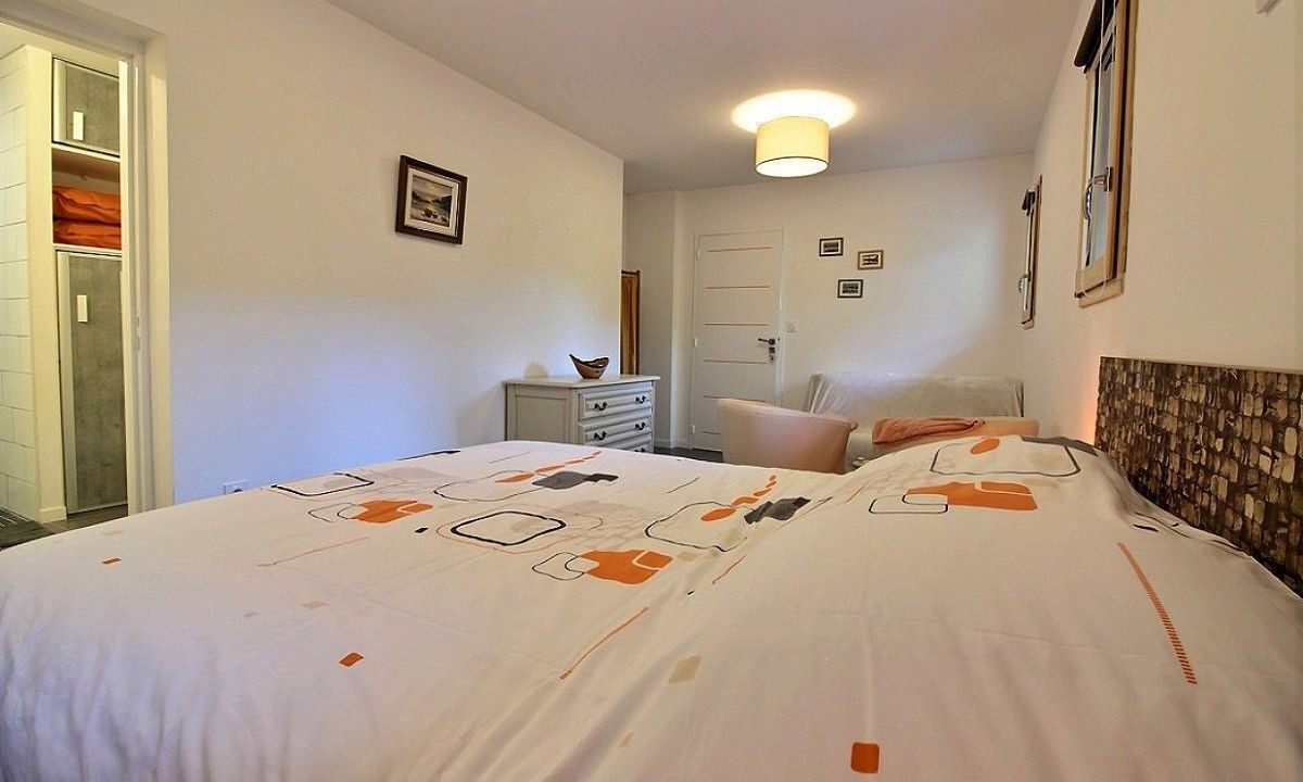 Photo of Bedroom in Plougrescant