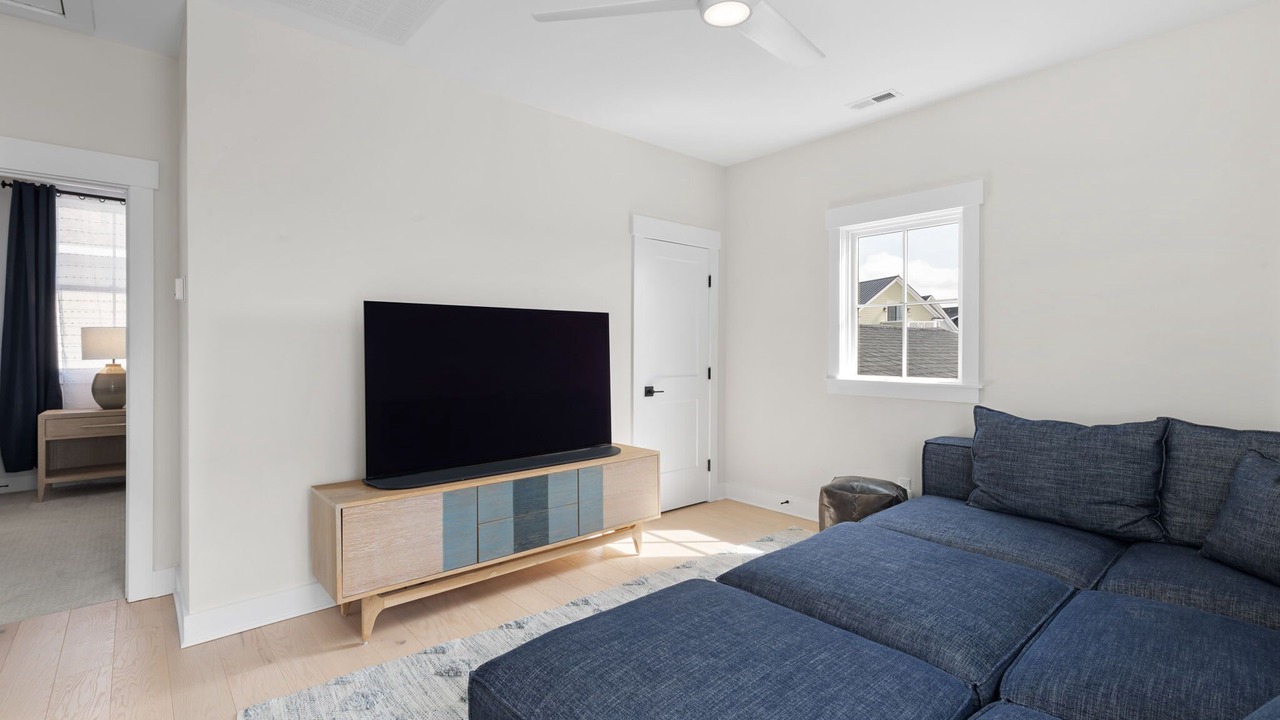 Photo of Livingroom in Cape Charles