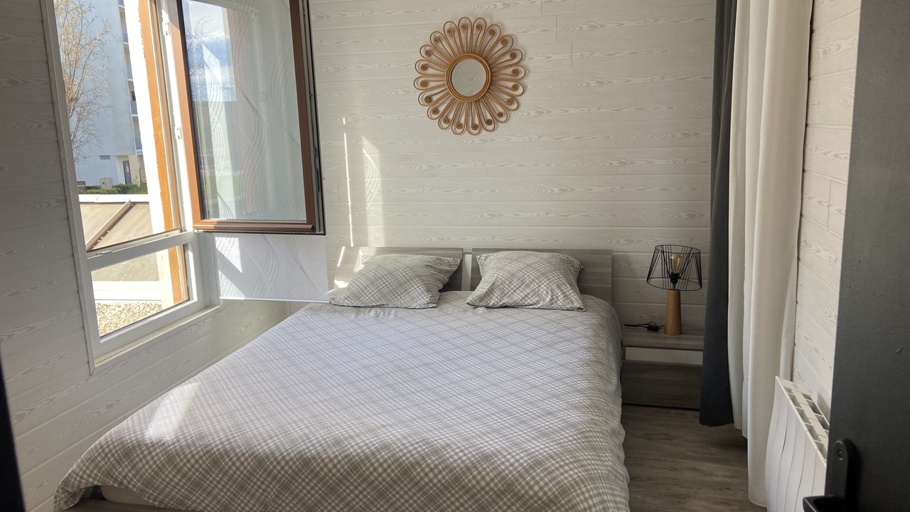 Photo of Bedroom in Vitry-le-Francois