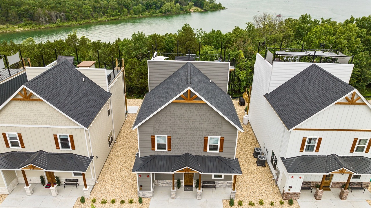 Photo of Outdoor in Table Rock