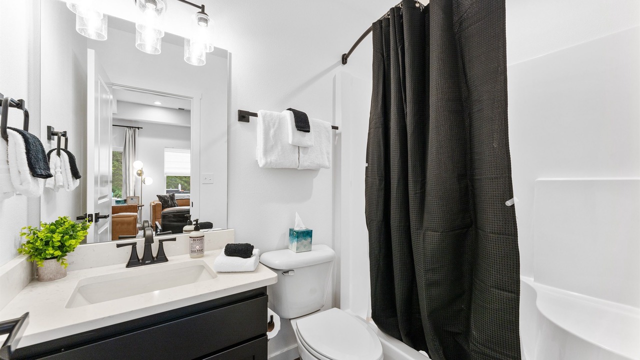 Photo of Bathroom in Table Rock