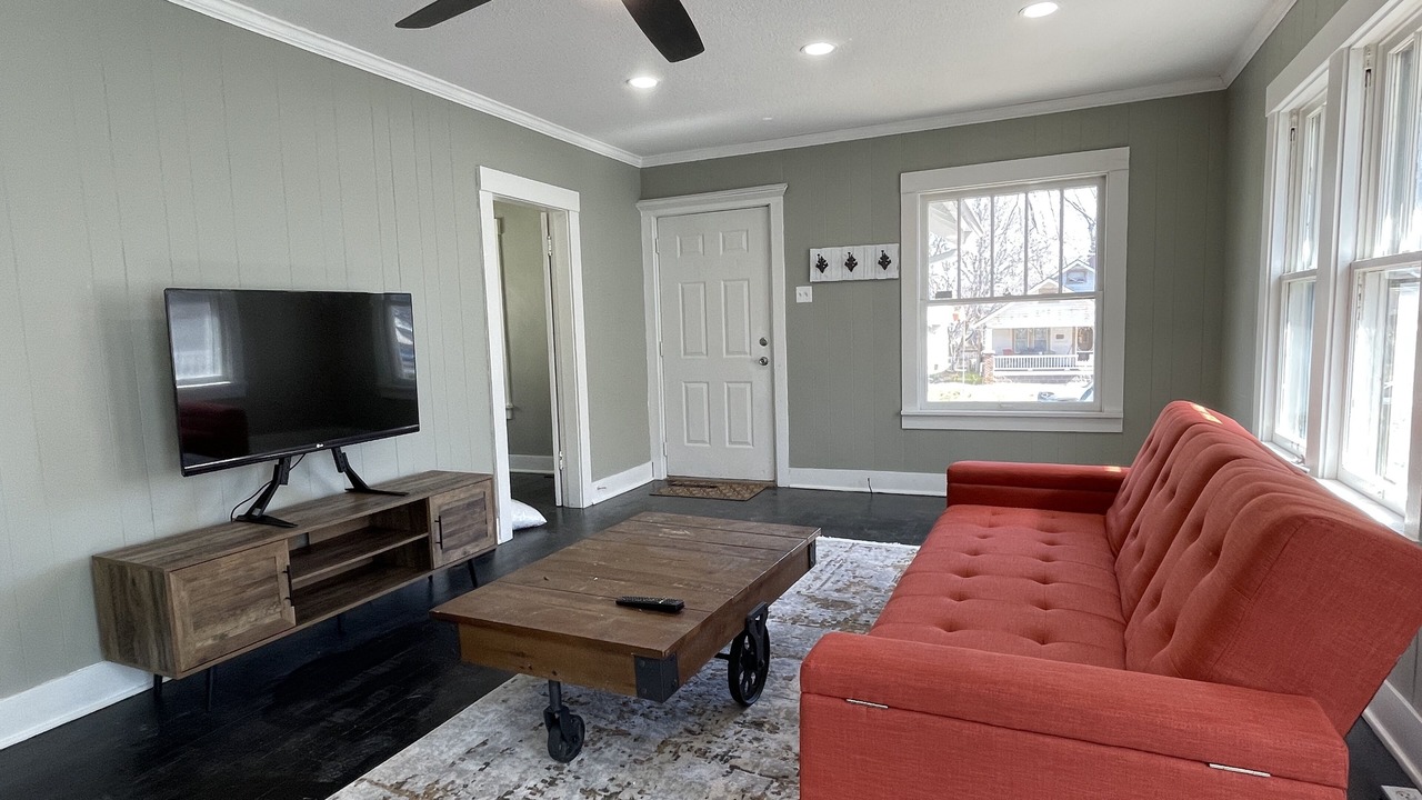 Photo of Livingroom in Topeka
