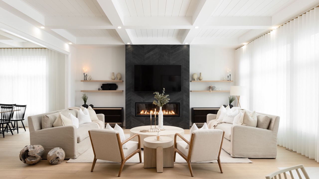 Photo of Livingroom in Jacksons Point