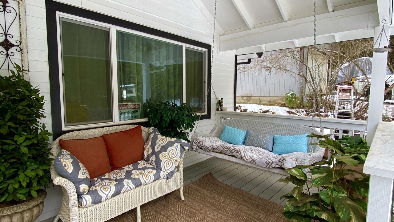 Photo of Patio Balcony in Fair Play